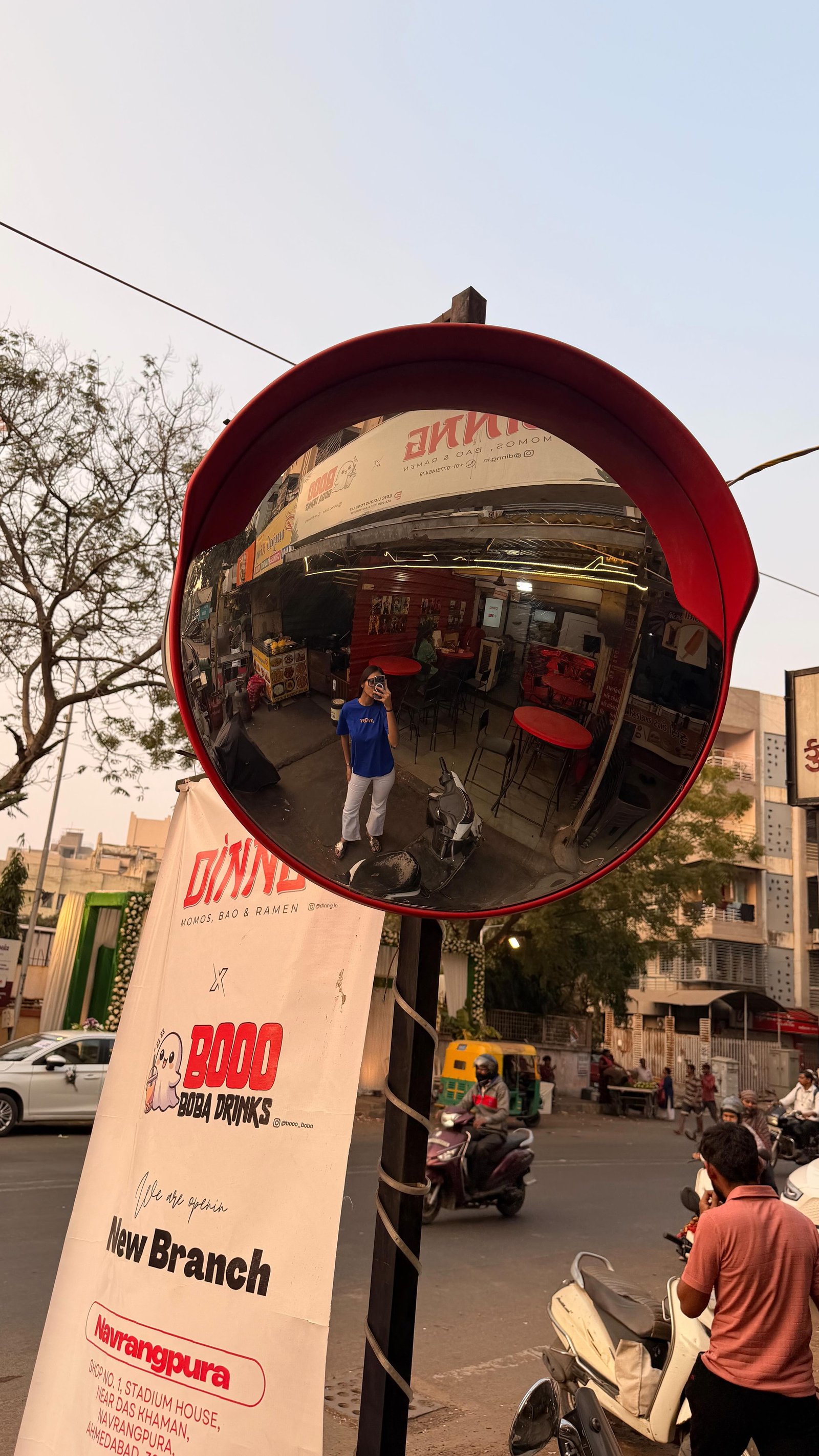 Dinng® reel — We love serving you ♥️at Dinng , Ahmedabad 
.
.
.
#ramen #di — @dinng.in